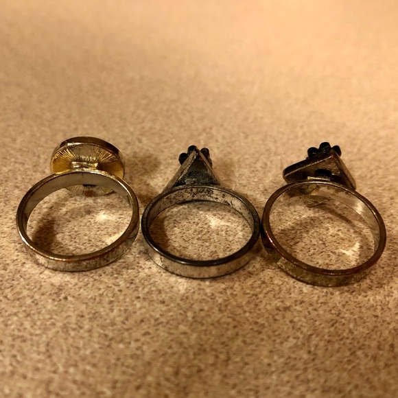 Jewelmint Rings - Picture 3 of 7